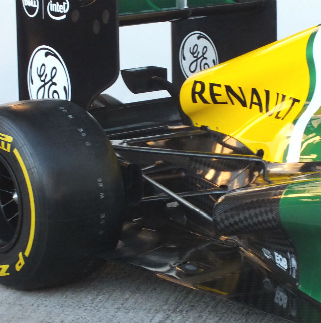 Caterham CT03