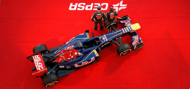 Toro Rosso STR8